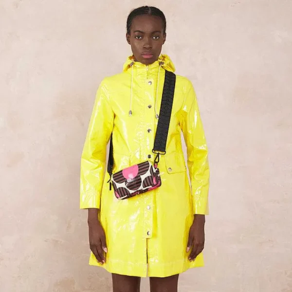 tripod_crossbody_4-6.webp Orla Kiely Gifts Under £200-Tripod Crossbody